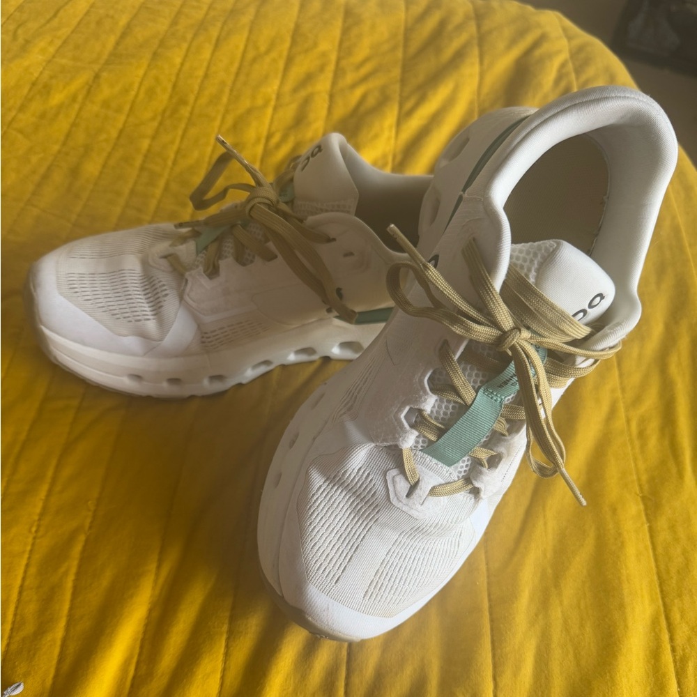 On Cloud Cloud Runner 2 - image 1